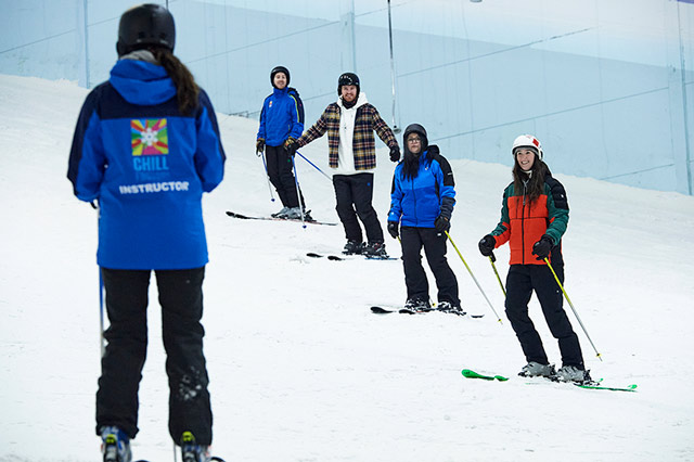 ‘NEW.’ Chill Factore Beginners ski lesson (2 hour) 3pm – 5pm, Sunday 13th October 2024. £40